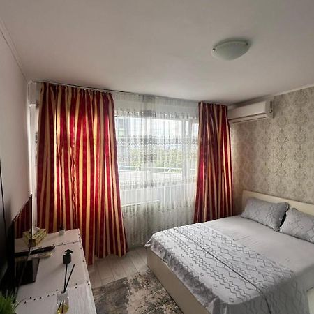 Rbg Apartament Bucarest Esterno foto
